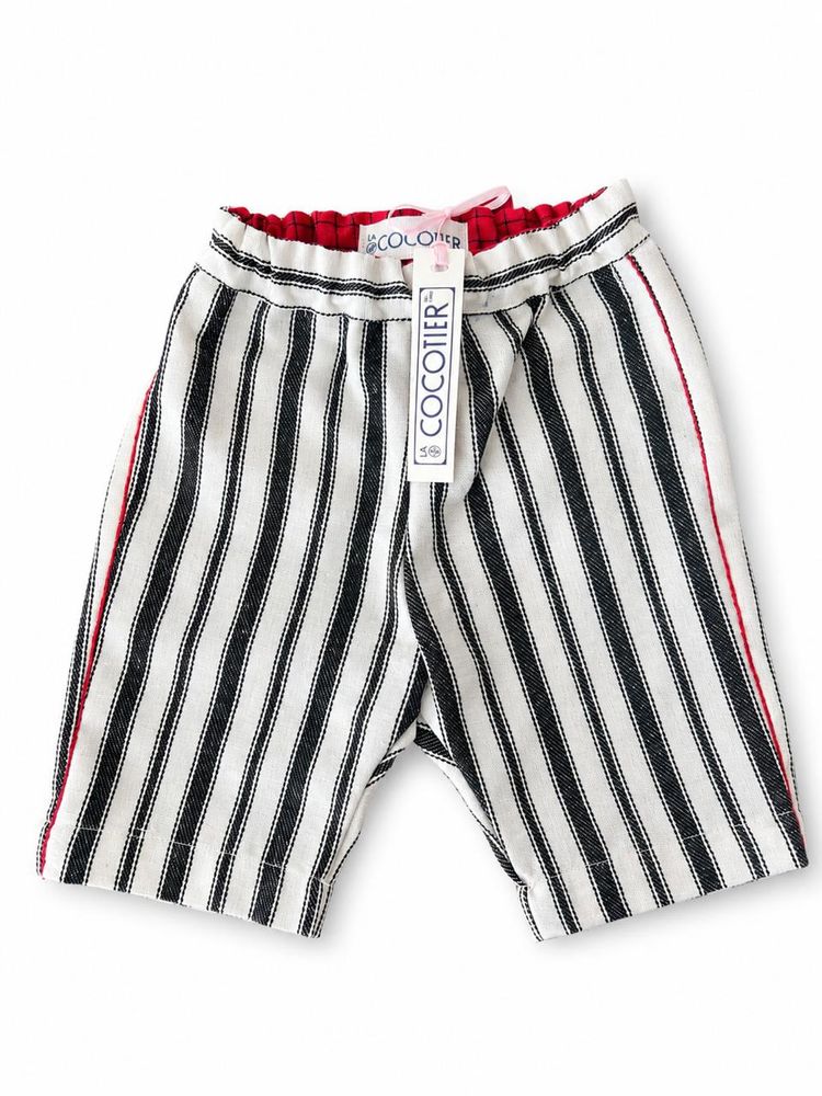 Pantalón corto rayado, bordado a mano
